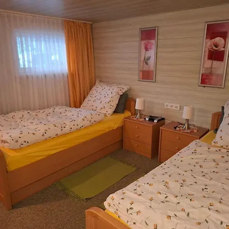 Ferienwohnung-haus-am-wald Apartment *